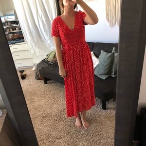 QT red midi dress 😍